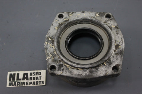 OMC Stringer Upper Gearcase Sterndrive 0313184 313184 Bearing Retainer 1968-1985