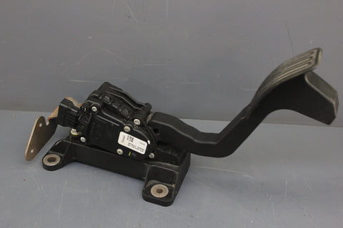 Nissan 180021PA0A Gas Accelerator Pedal Assembly NV 1500 2500 3500 2012-2021