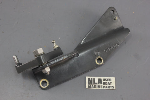 OMC 984631 912485 Cobra Ford 2.3L 4cyl Throttle Control Bracket Lever Linkage