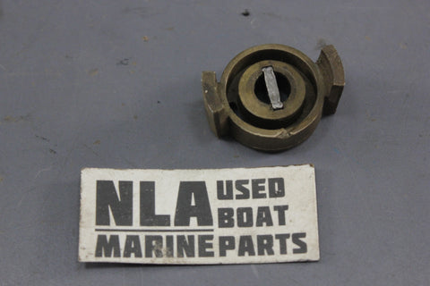 OMC Stringer 400 800 980274 908382 Coupling Coupler & Key Tilt Clutch Half