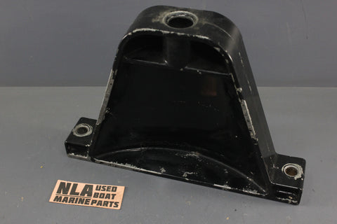 MerCruiser 32778 120hp 140hp 165hp 3.0L 2.5L Front Engine Mount Base 4cyl 6cyl