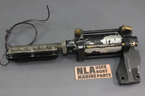 Mercruiser 120hp 2.5 140hp 3.0L 165hp Trim Sender Indicator 56046A1 48170A4 888