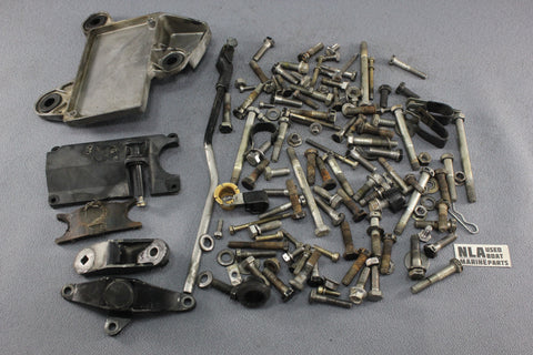 Mercury 47836 47836 700 70hp 3cyl Outboard Bolt Set 650 3cyl 1977 1978 1979