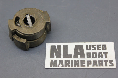OMC Stringer 400 800 980274 908382 Coupling Coupler & Key Spring Intermediate