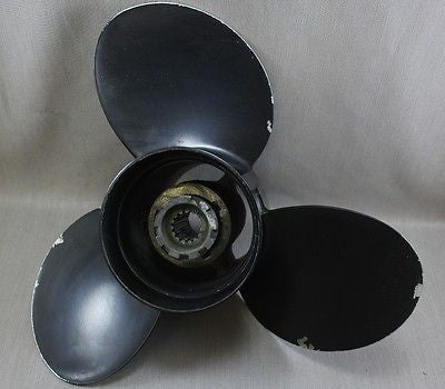 MerCruiser Propeller Prop 15"x17P Alpha One 48-832828A45 15 Spline 470 V8 350