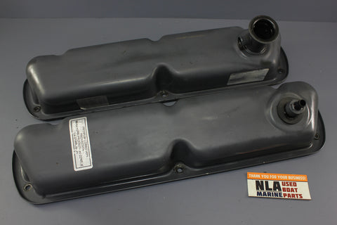 OMC 0986098 0986097 351 5.8L 302 5.0L V8 Ford Valve Rocker Cover Port Starboard