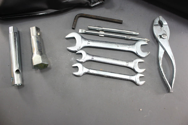 Kawasaki 39012-3720 56007-3711 11021-3706 Tool Kit Rear