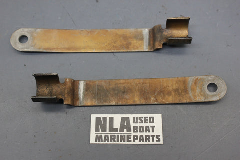 OMC 0913404 3852695 Carburetor Crankcase Vent Hose Bracket 1989-98 2.3 4.3L 5.7L