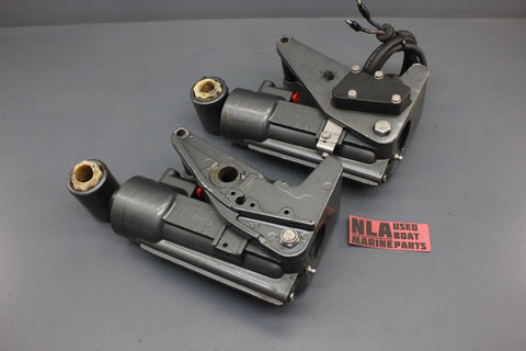 Mercury Mariner 76509A3 89108A3 78439 Outboard Power Trim Cylinders Bracket
