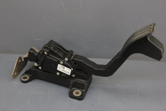 Nissan 180021PA0A Gas Accelerator Pedal Assembly NV 1500 2500 3500 2012-2021