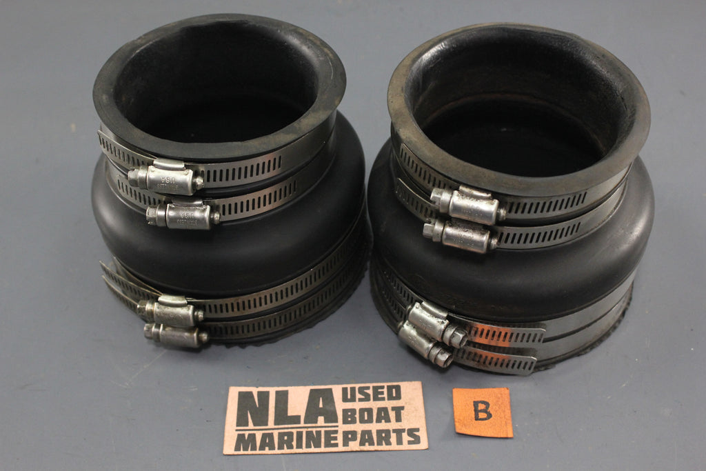 OMC 912328 0912328 Cobra 4.3L V6 Exhaust Pipe Tube Rubber