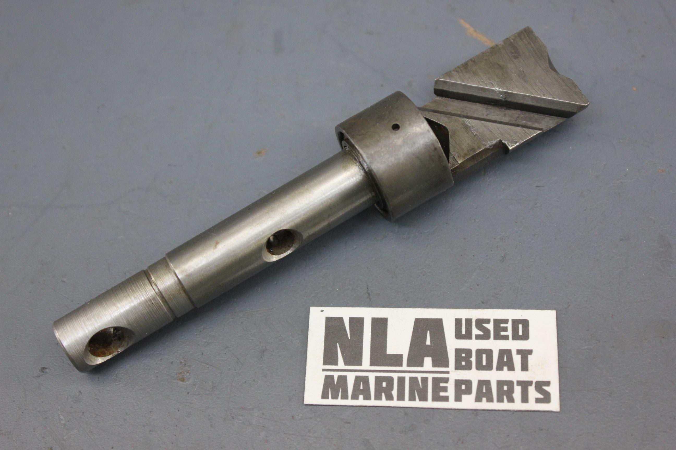 オールドパインカウンター 3862629 Volvo Oil Cooler | LE: 3862629 Volvo Penta Power