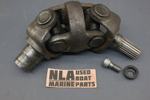 Volvo Penta 853560 839026 10-Spline U-Joint Universal Yoke Fork AQ 270 280