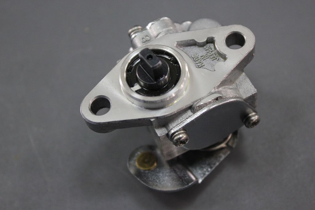 Pompa acqua Subaru Leone 1.3, 1.6 Pompa acqua Subaru Leone 1.3, 1.6