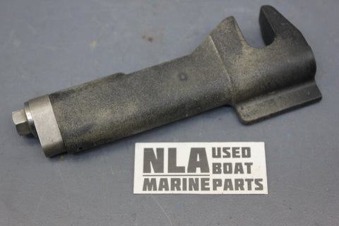 OMC 984016 0984016 Cobra Shift Cable Guide 1986-1993 4cyl V6 V8 Retainer Screw