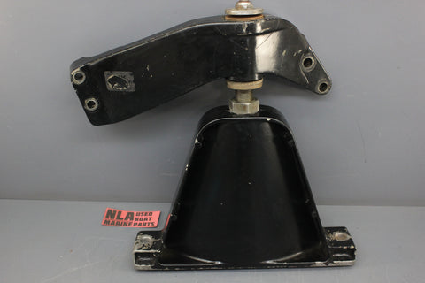 Mercruiser 120hp 140hp 165hp 3.0L 2.5L 4.1 Front Engine Mount 32778 Stud Bracket