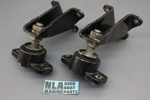 MerCruiser 44364A1 814263A1 Front Engine Mount Base Stamped Bracket V8 305 350
