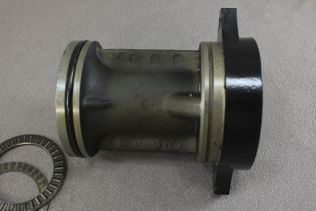 Mercury Mariner 12596T2 Bearing Carrier Outboard 4CYL EFI Mercury Mariner 12596T2 Bearing Carrier Outboard 4CYL EFI