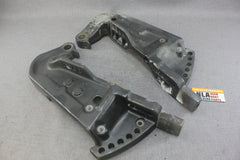 Johnson Evinrude 331026-D3 331595-D1 Port Starboard Transom Stern Swivel Bracket