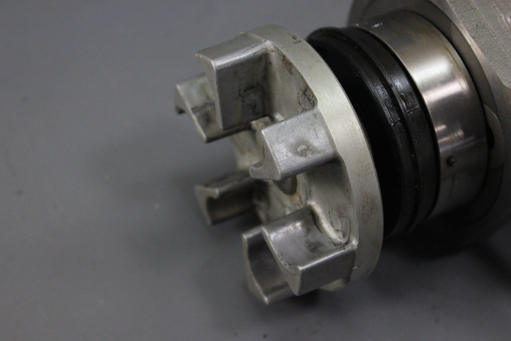 1100STX '99 OEM CRANKSHAFT-COMP Used (13031-3731) [X2407-18