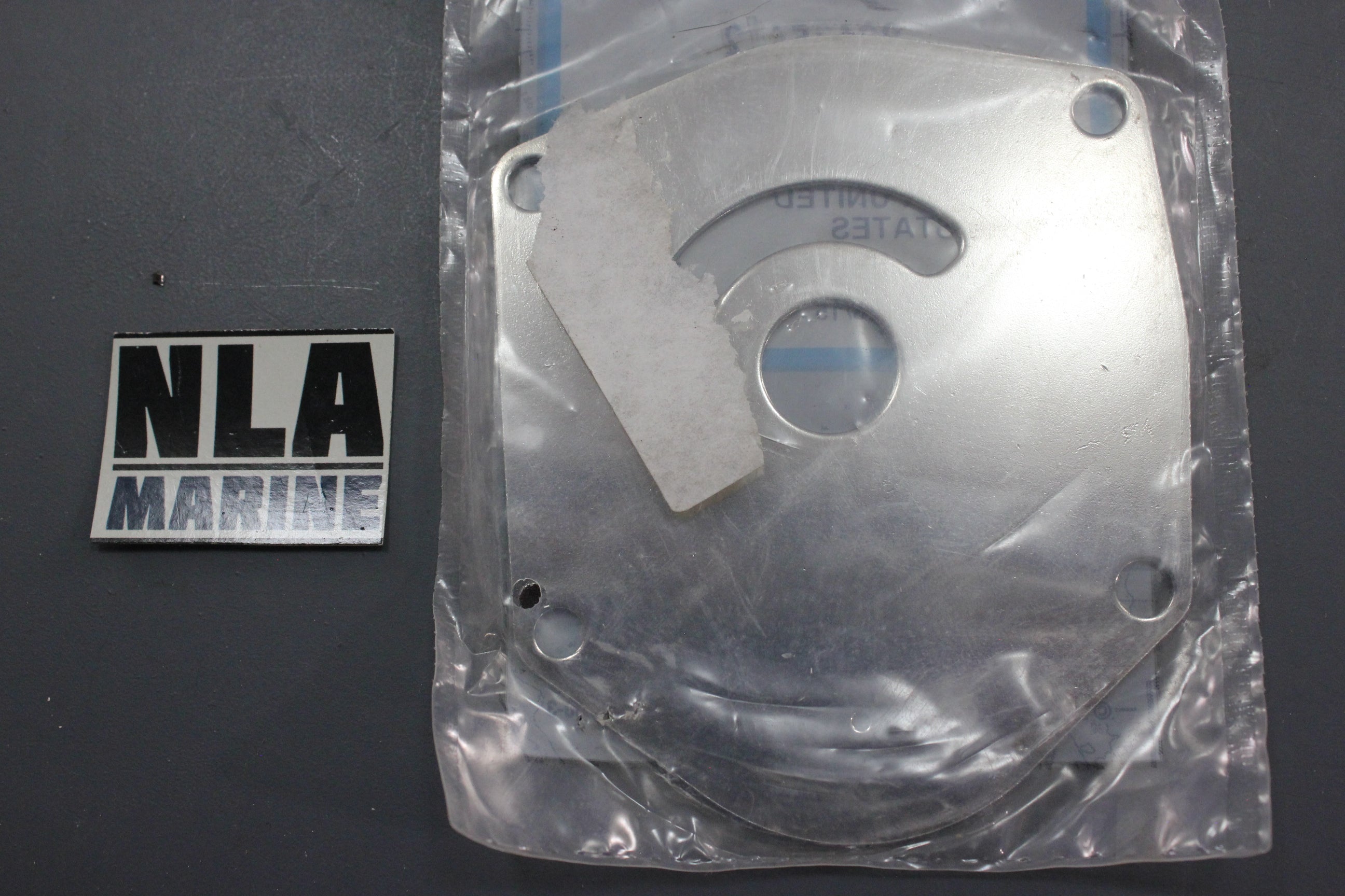 Mercury 821354-2 821354-1 Water Pump Impeller Faceplate
